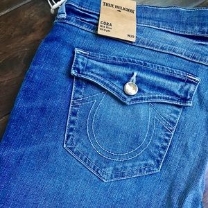 NWT [True Religion] Cora Mid Rise Straight Jeans